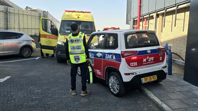 רכבי החירום בזירה