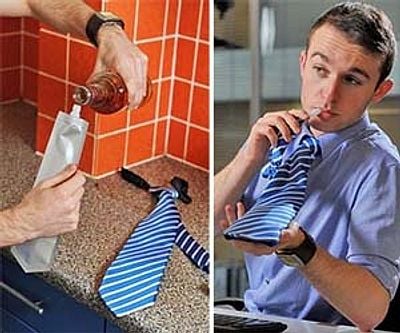 העניבה שמשמשת גם כבקבוק