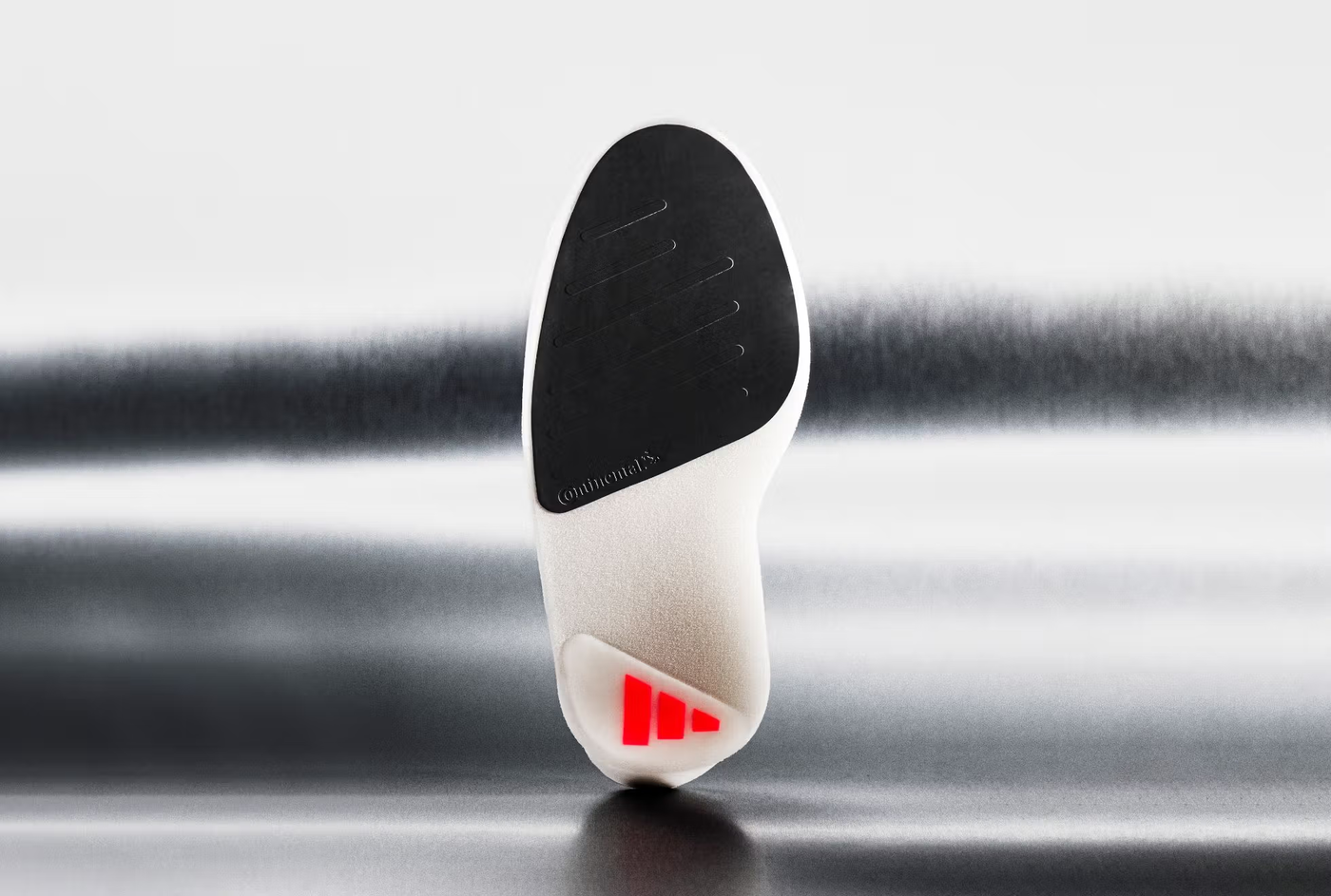 נעלי העל החדשות של אדידס