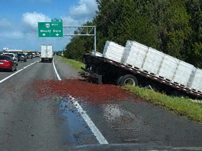 משאית הסרטנים בצדי הכביש
