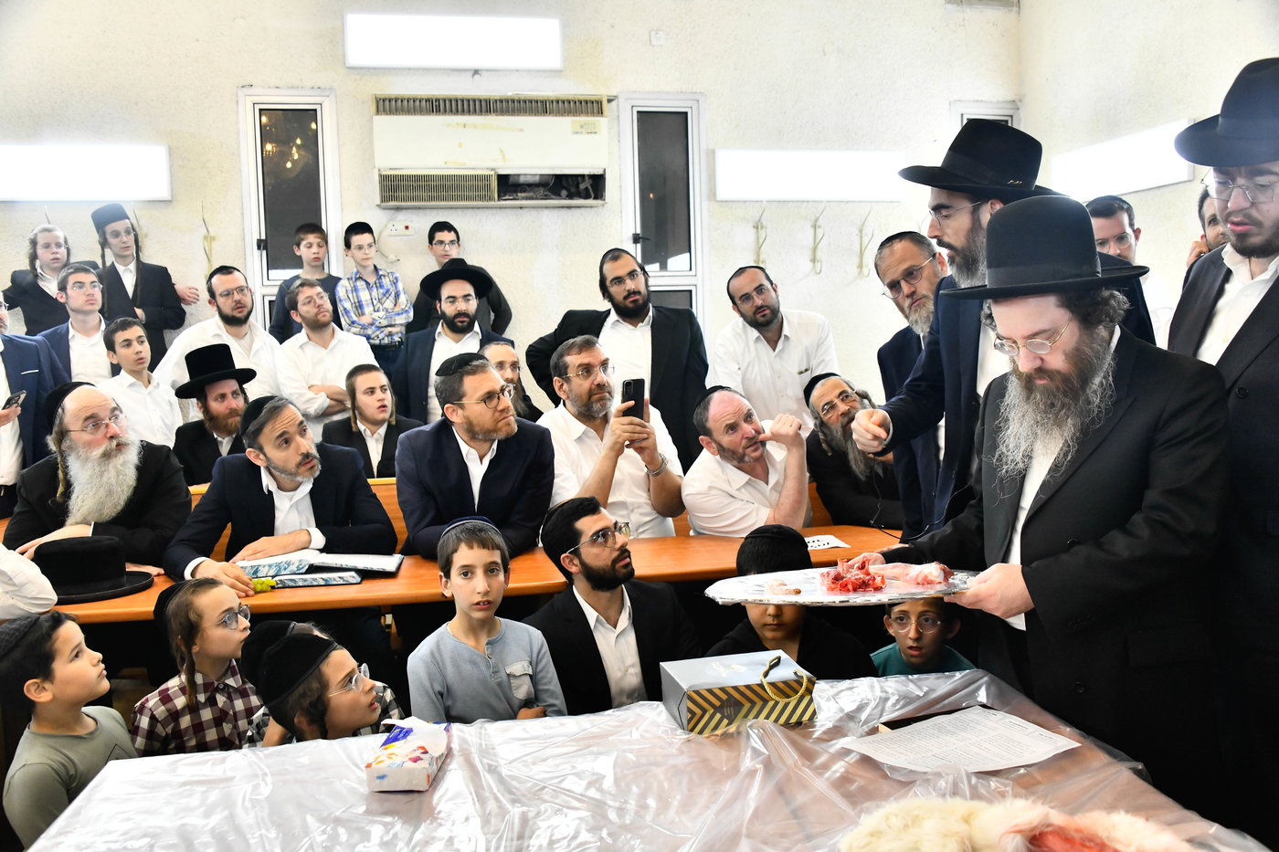 מעמד שחיטת גדי בבני ברק