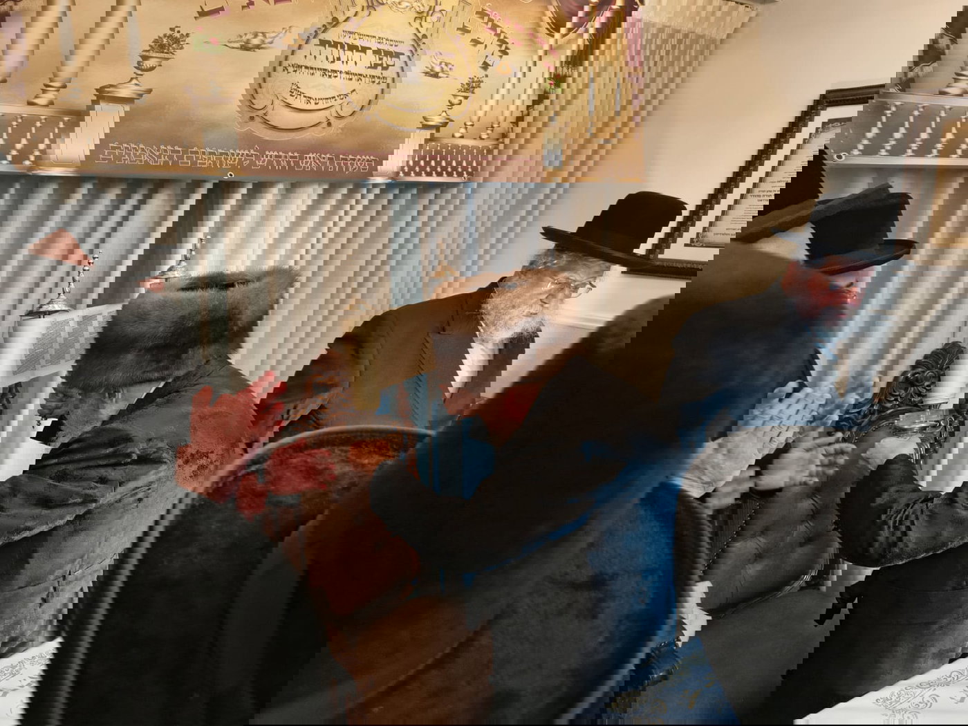 מראות מתיקון ספר התורה בקופיטשניץ