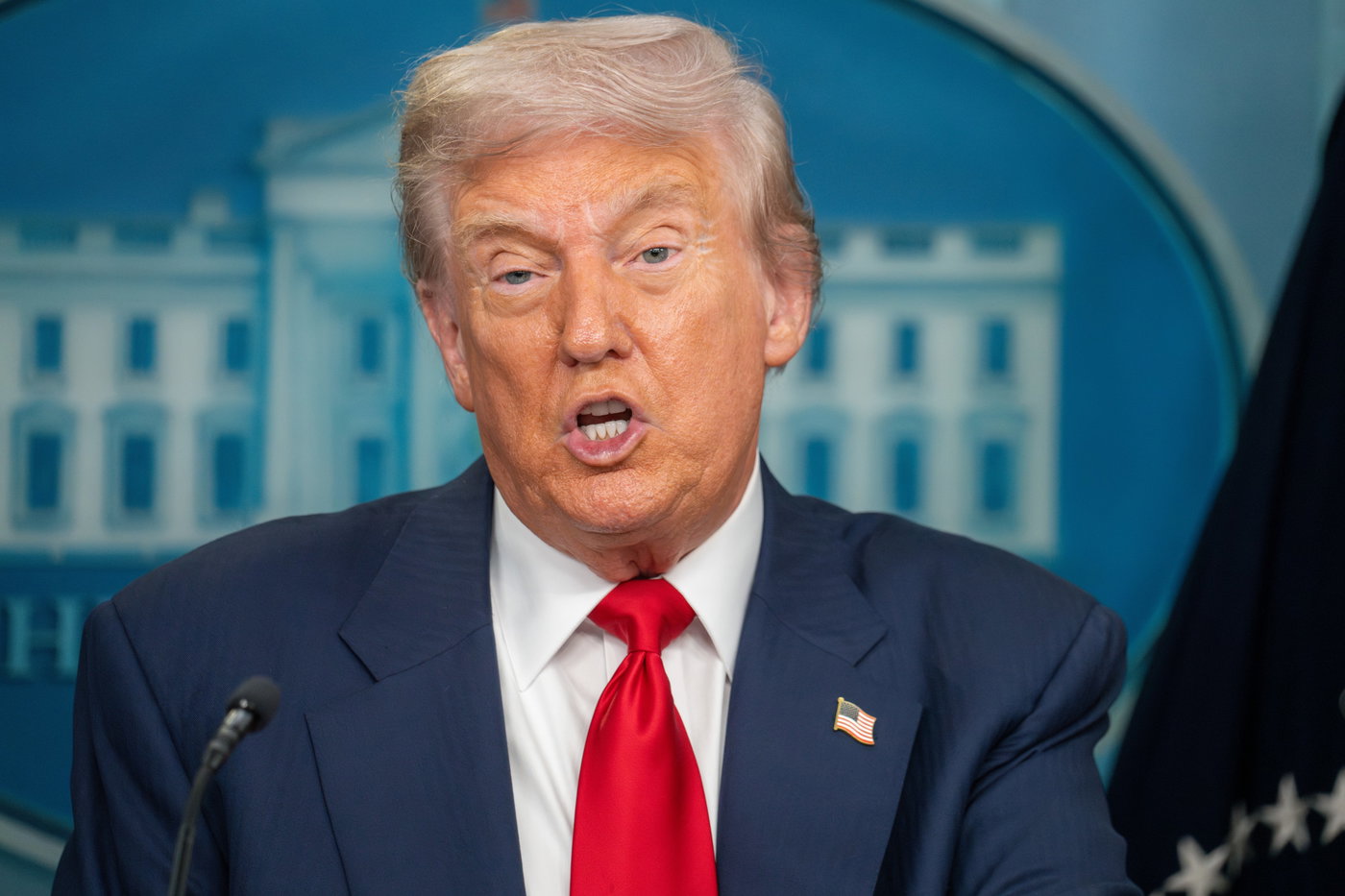 הנשיא טראמפ