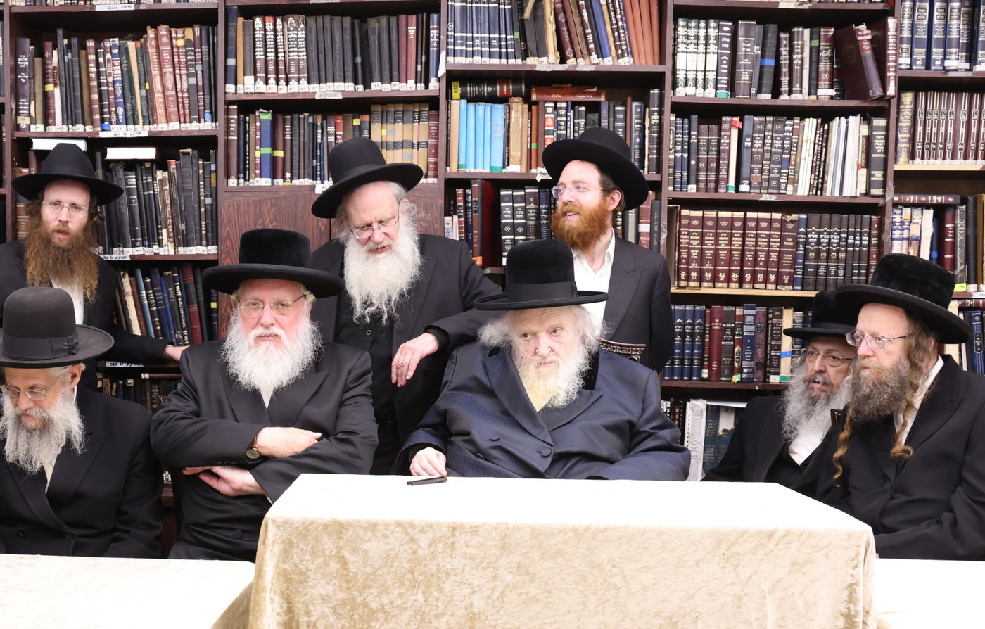 המעמד במעונו של הגר"מ שטרנבוך