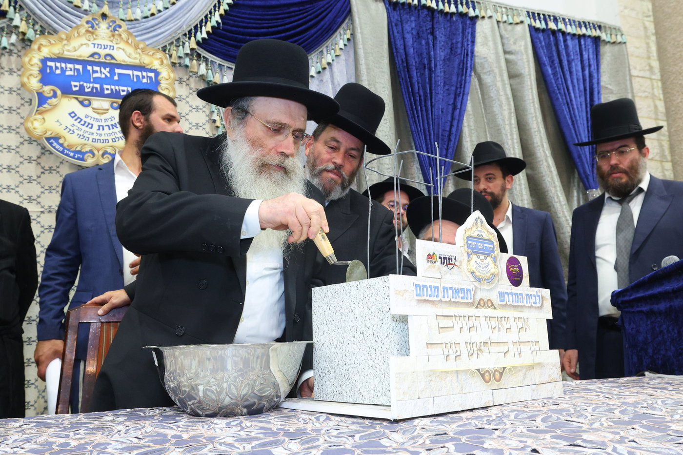 הנחת אבן הפינה לזכרו של הרב לרר ז"ל
