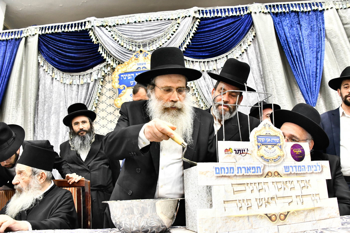 הנחת אבן הפינה לזכרו של הרב לרר ז"ל