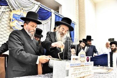 הנחת אבן הפינה לזכרו של הרב לרר ז"ל