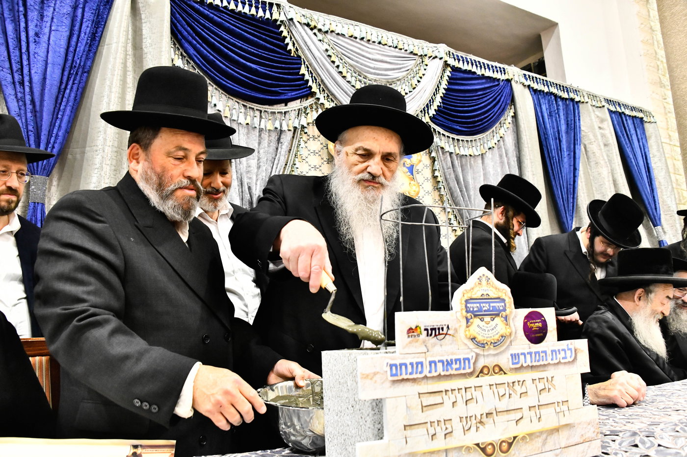 הנחת אבן הפינה לזכרו של הרב לרר ז"ל