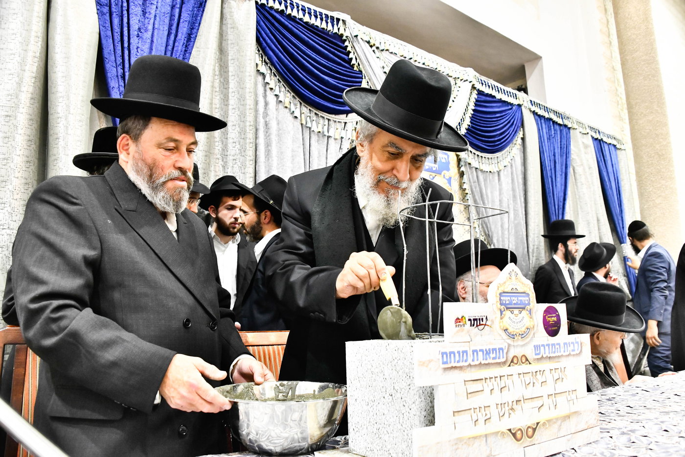 הנחת אבן הפינה לזכרו של הרב לרר ז"ל