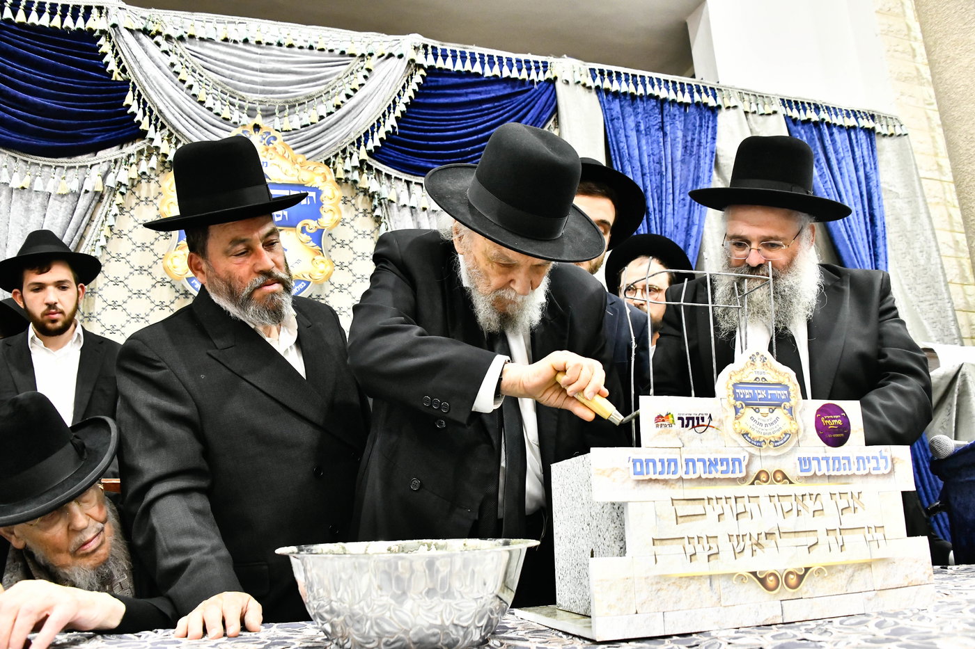 הנחת אבן הפינה לזכרו של הרב לרר ז"ל