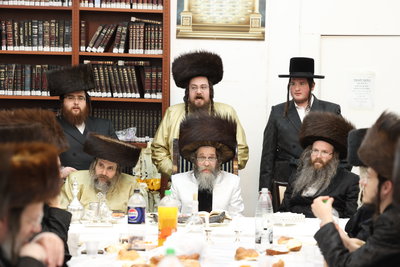 הילולא קדישא בקרעטשניף סיגעט