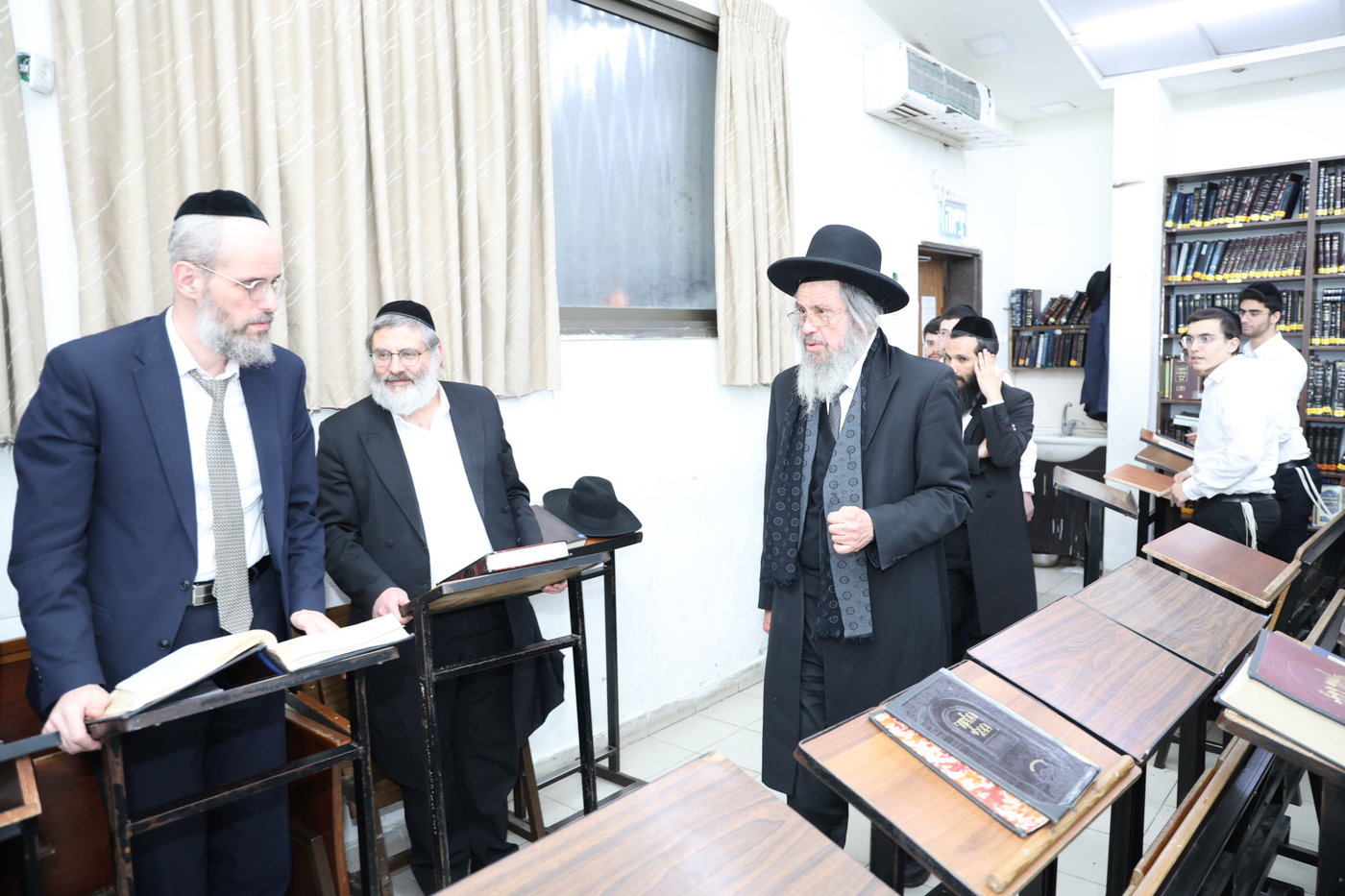עצרת זיכרון בישיבת קריית מלך