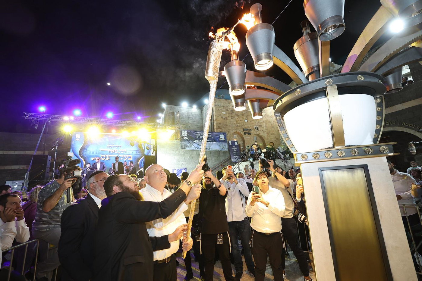 הילולת הרבבות של רבי מאיר בעל הנס בטבריה