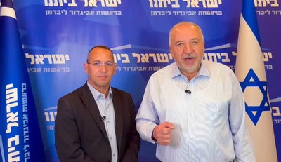 מהמאבק להשבת החטופים - לביצה הפוליטית: אחיו של שורד השבי המפורסם בדרך לכנסת