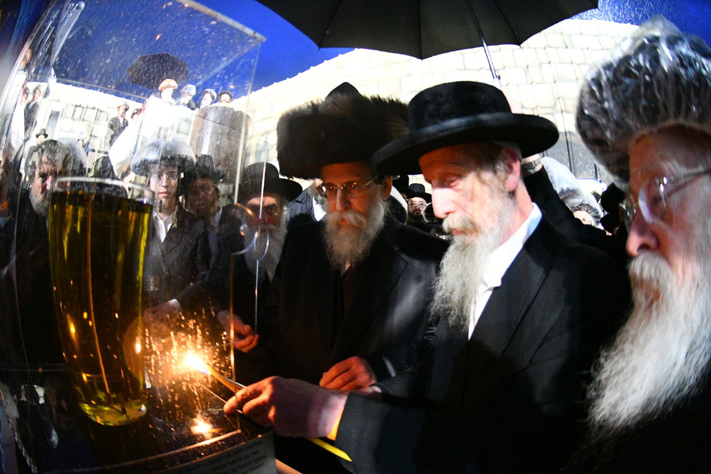 מעמד ההדלקה בבאיאן