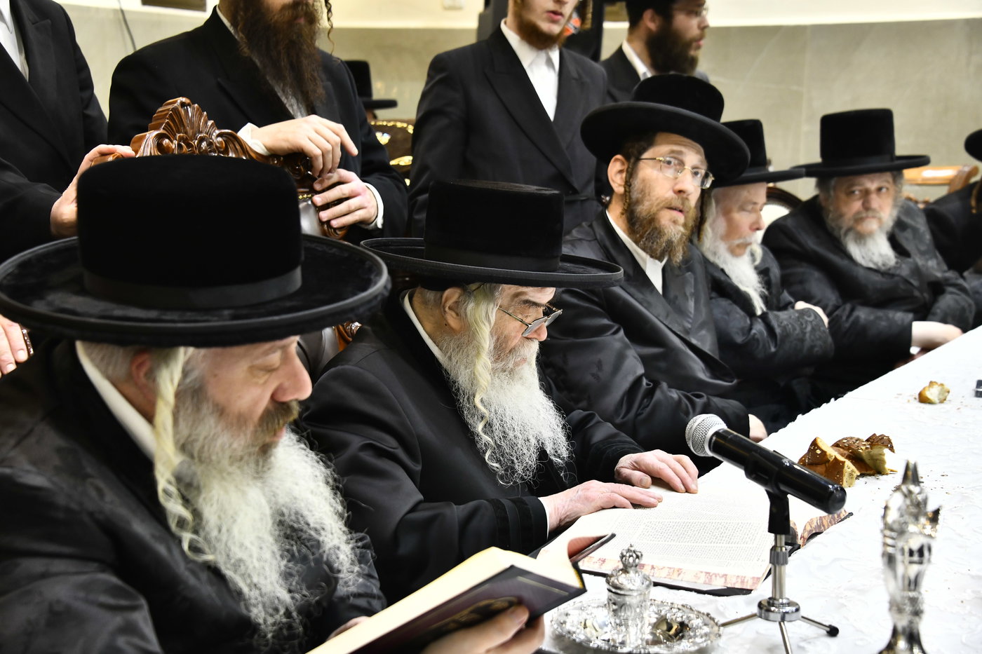 הילולא קדישא בקרעטשניף י-ם