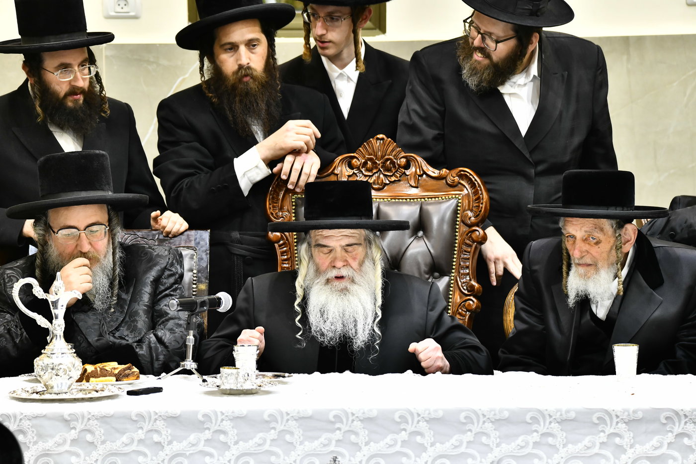 הילולא קדישא בקרעטשניף י-ם