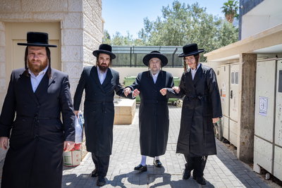 הגרי"מ שכטר בצפון
