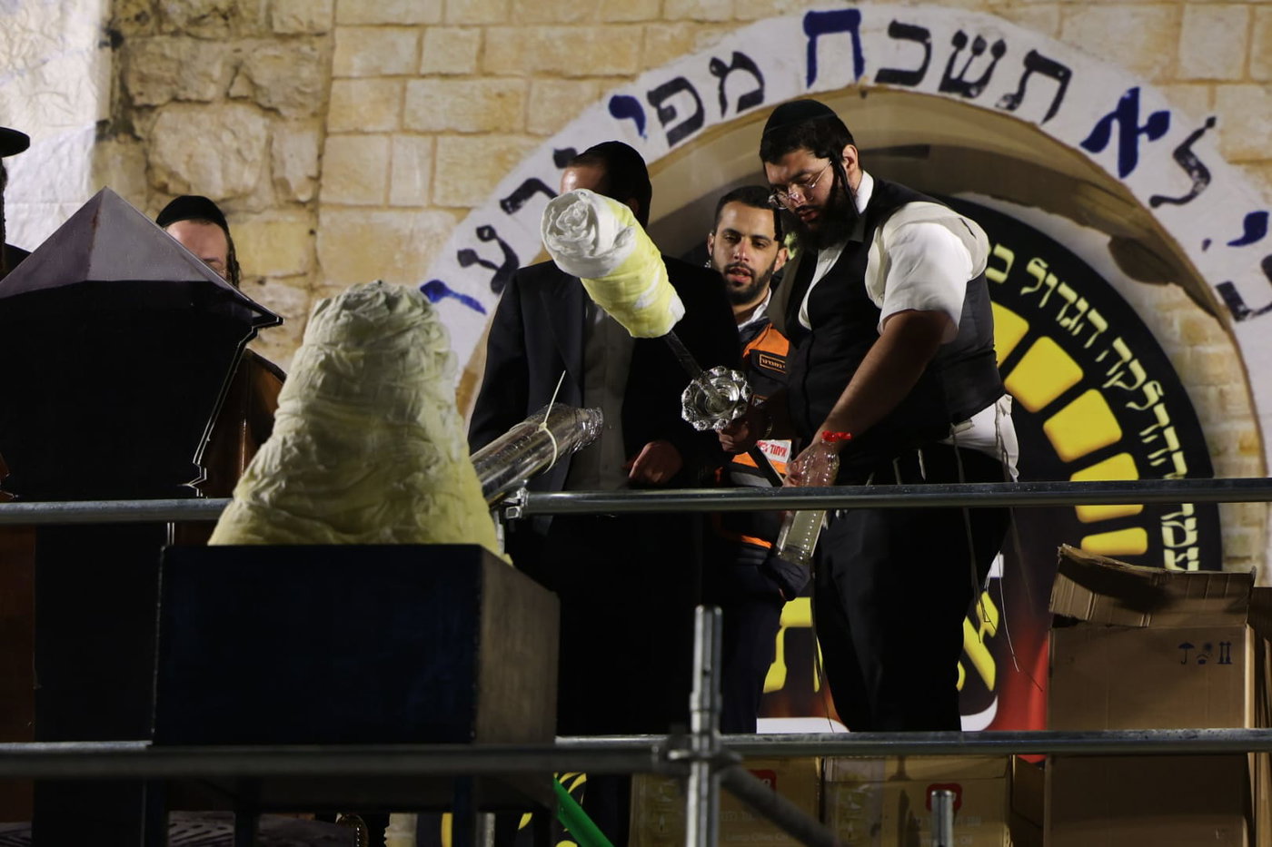 מעמד ההדלקה בישיבת אורייתא