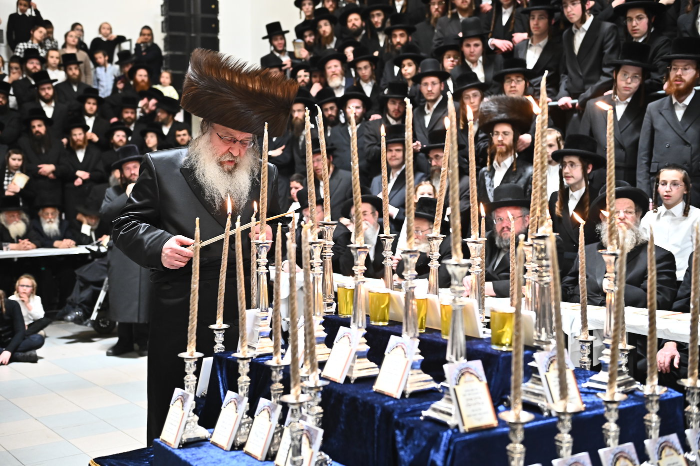ל"ג בעומר בחצה"ק נדבורנה
