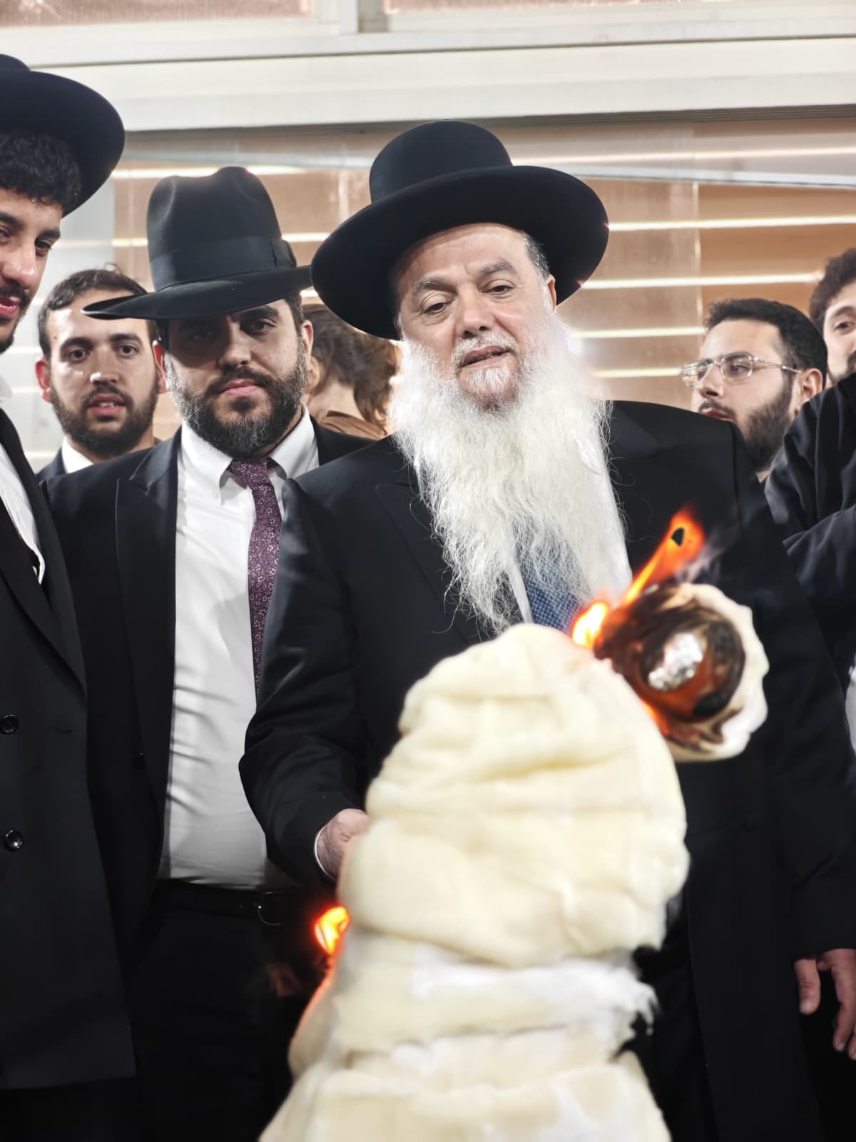 מעמדי ההדלקה של הרב יגאל כהן לכבוד רשב"י