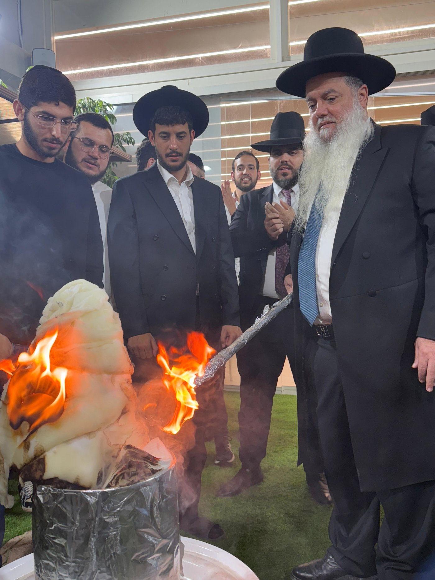 מעמדי ההדלקה של הרב יגאל כהן לכבוד רשב"י
