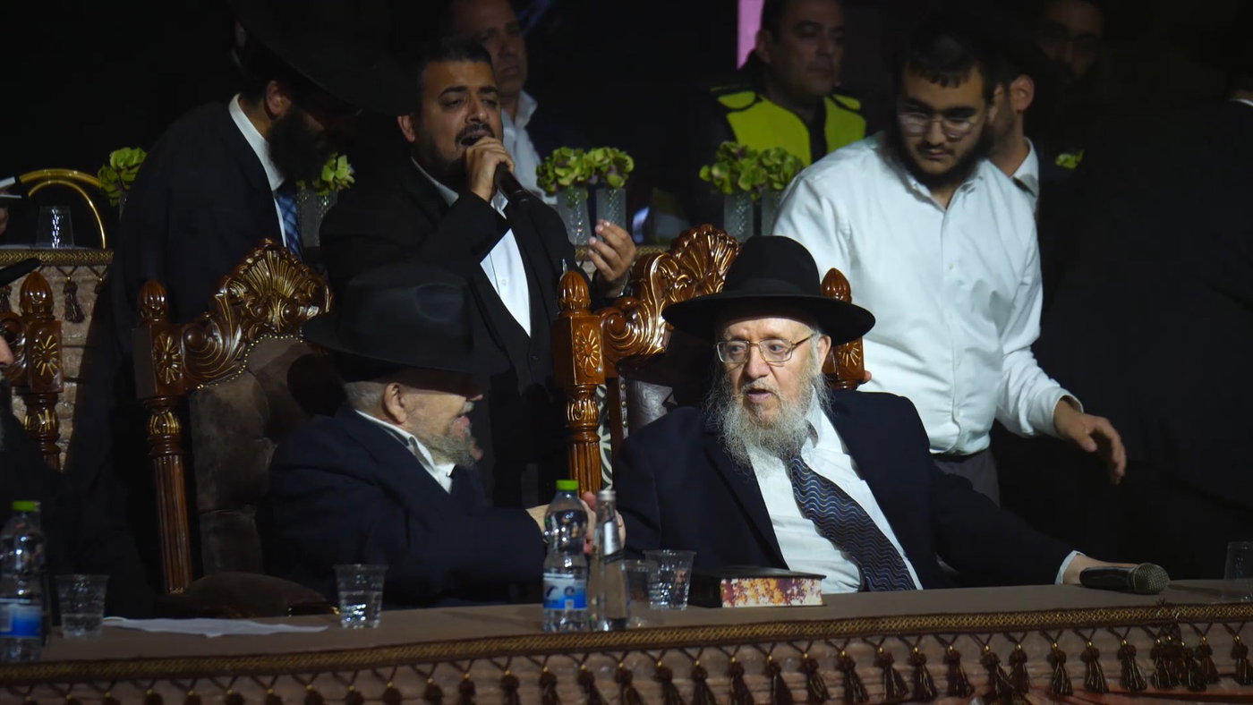 רבי רחמים מאזוז עם אחיו הגר"מ מאזוז זצ"ל