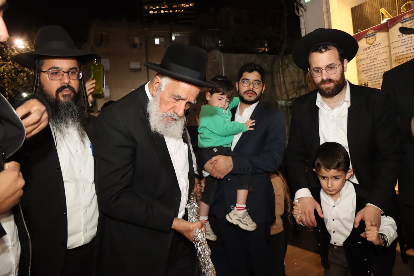 מעמד ההדלקה בקהילת תפארת בנימין 