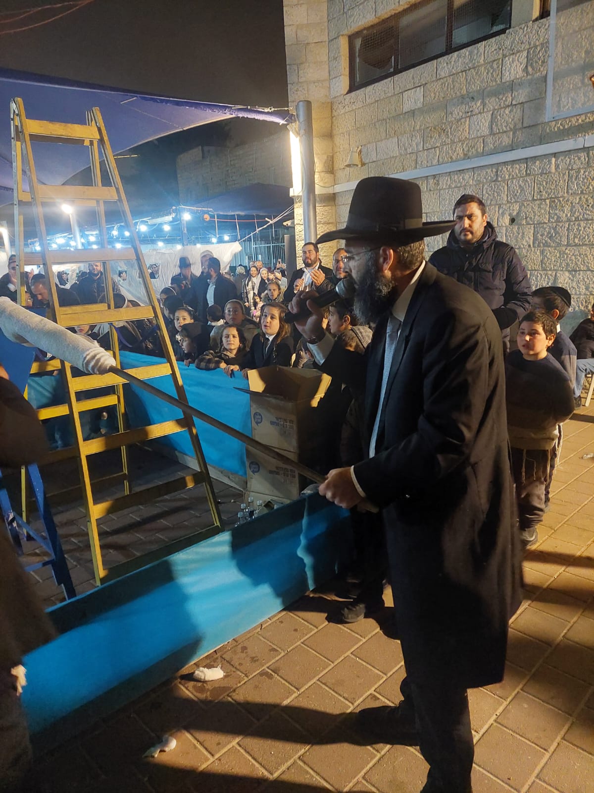 מעמד ההדלקה בת"ת "חזון מאיר ובית ישראל"