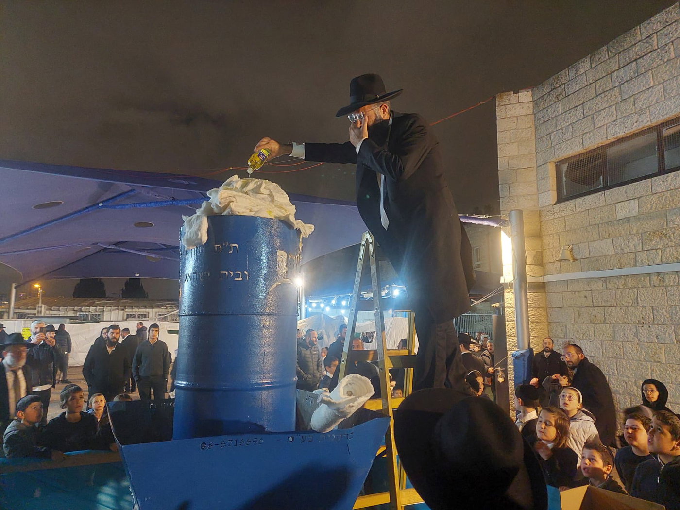 מעמד ההדלקה בת"ת "חזון מאיר ובית ישראל"