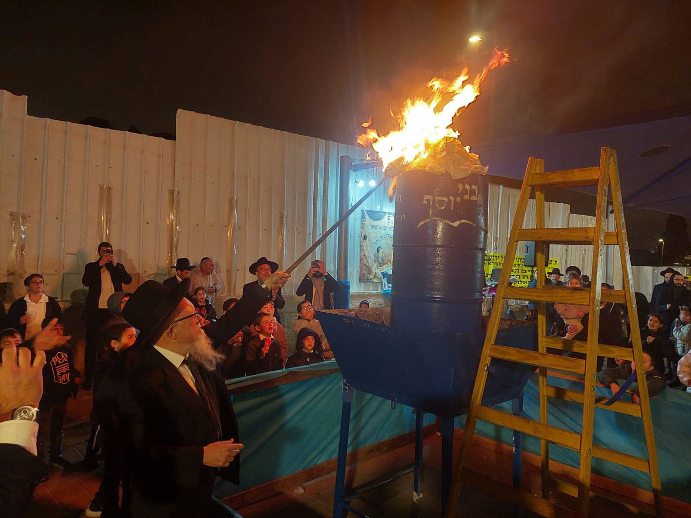 מעמד ההדלקה בת"ת "חזון מאיר ובית ישראל"