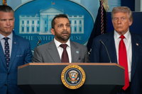 ראש ה-FBI חשף: "גיליתי חדר סודי במטה - בו אוכסנו מסמכים נגד טראפ"