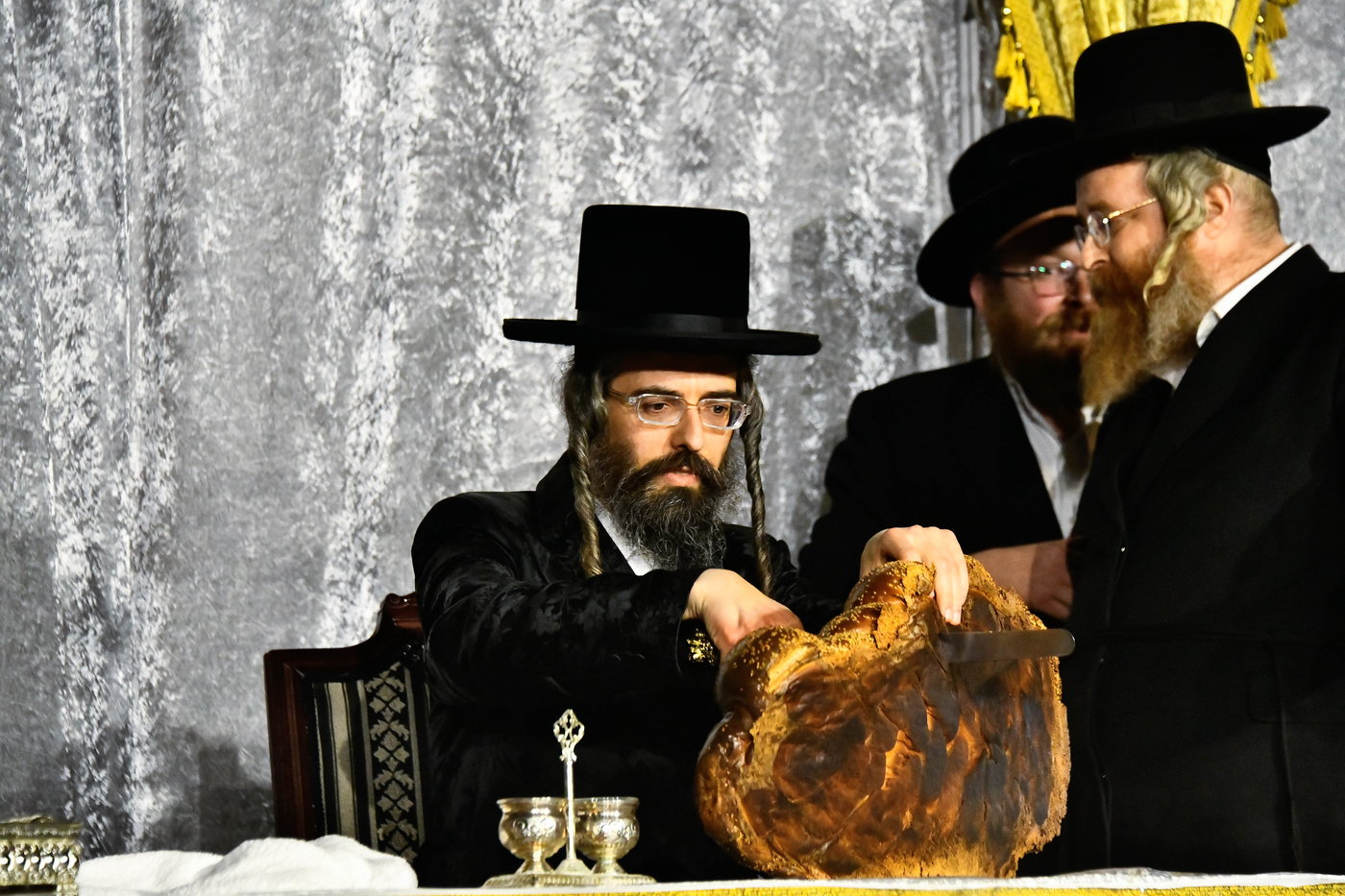 האדמו"ר מזוועהיל בטיש ל"ג בעומר