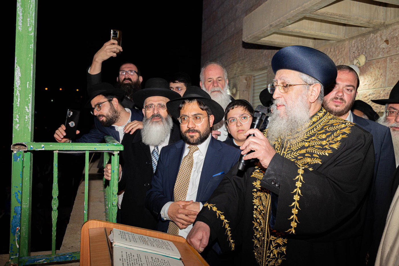מעמד ההדלקה אצל הגרש"מ עמאר