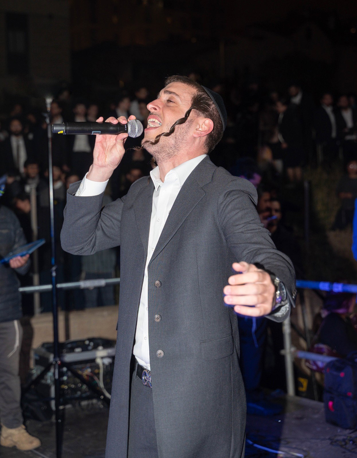 מעמד ההדלקה אצל הגרש"מ עמאר