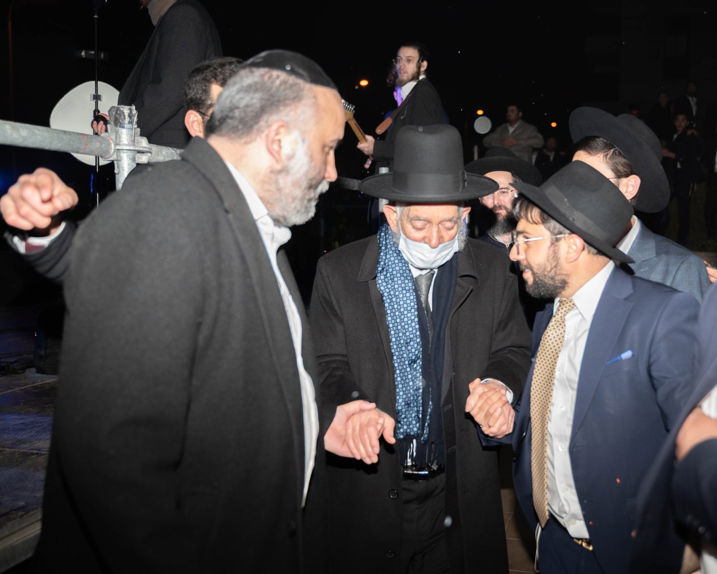 מעמד ההדלקה אצל הגרש"מ עמאר