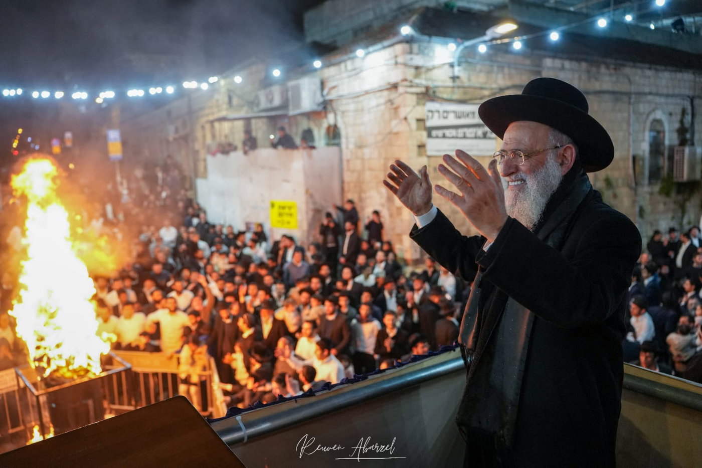 הרב ראובן אלבז במעמד ההדלקה לכבוד רשב"י