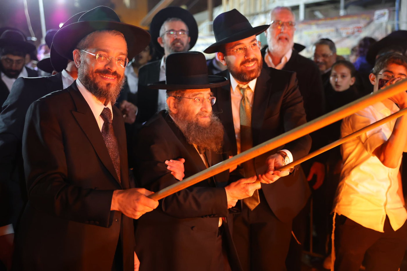 מעמד ההדלקה בשיכון ג'