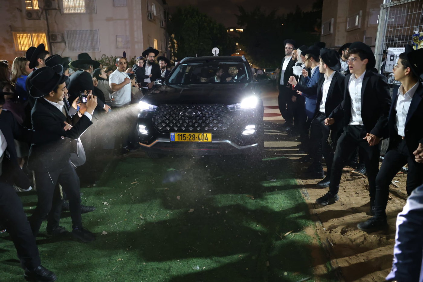מעמד ההדלקה בשיכון ג'