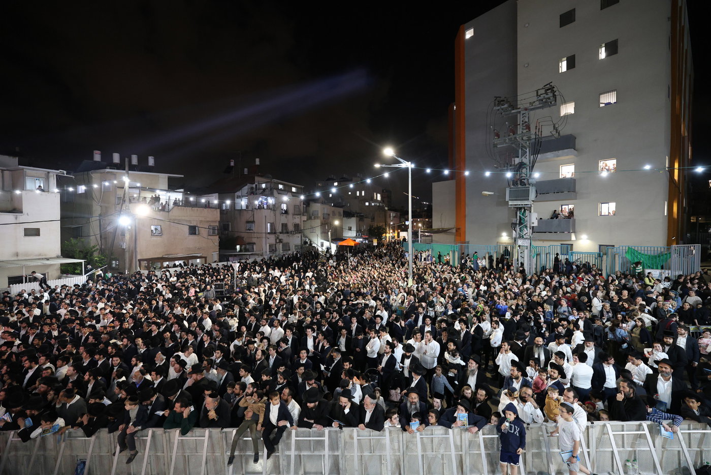 מעמד ההדלקה בבני ברק