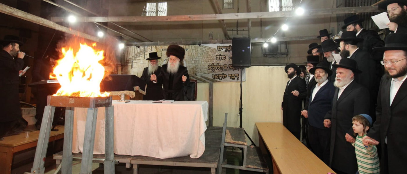 ל"ג בעומר בחצה"ק בוטושאן