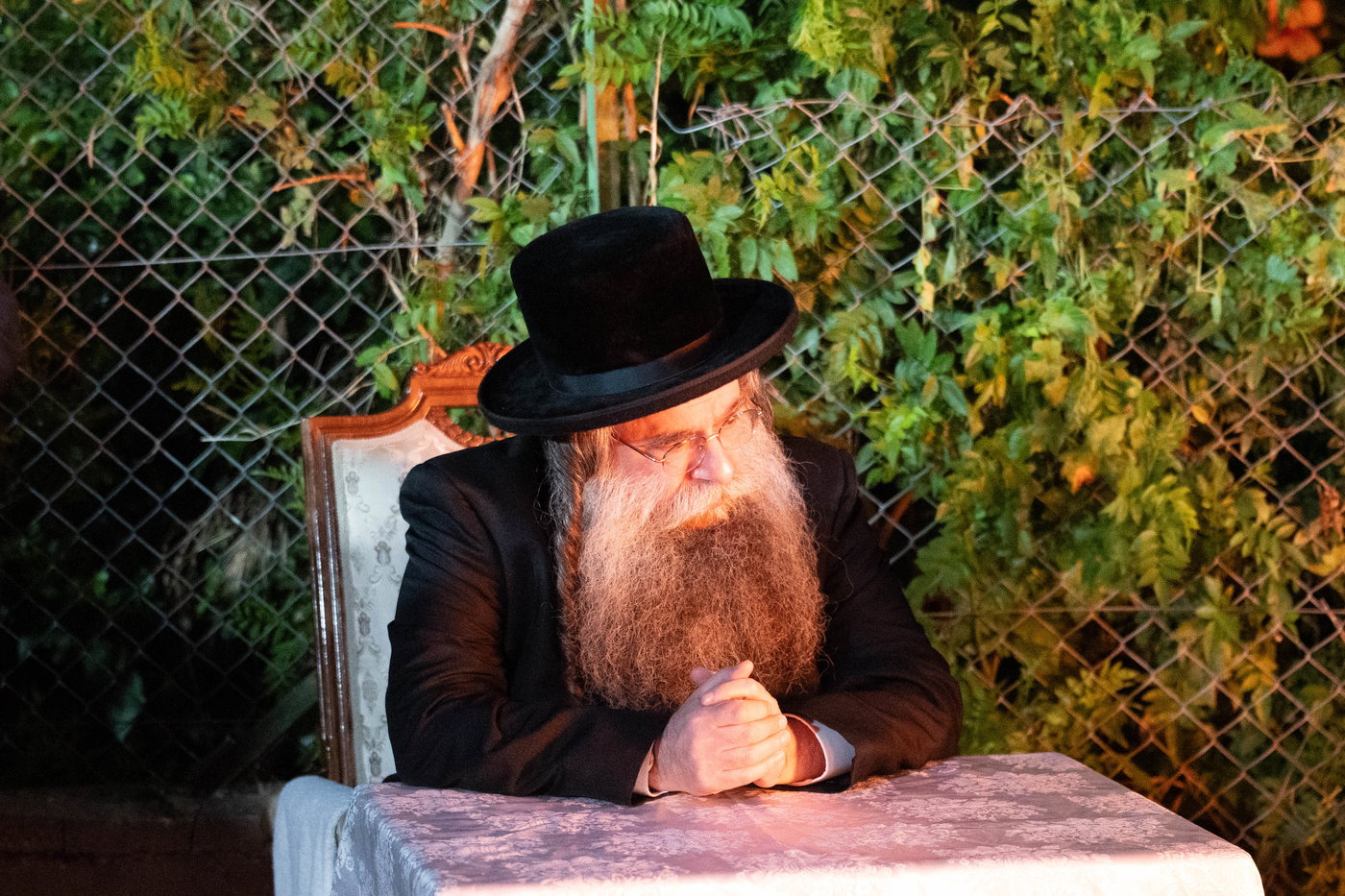 ל"ג בעומר בחצה"ק לעלוב ירושלים בטבריה