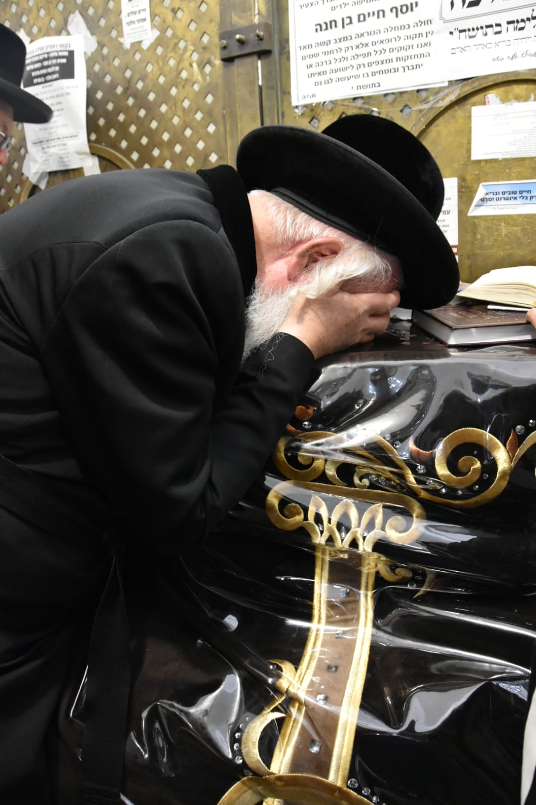 ל"ג בעומר אצל הגרי"ד גרוסמן
