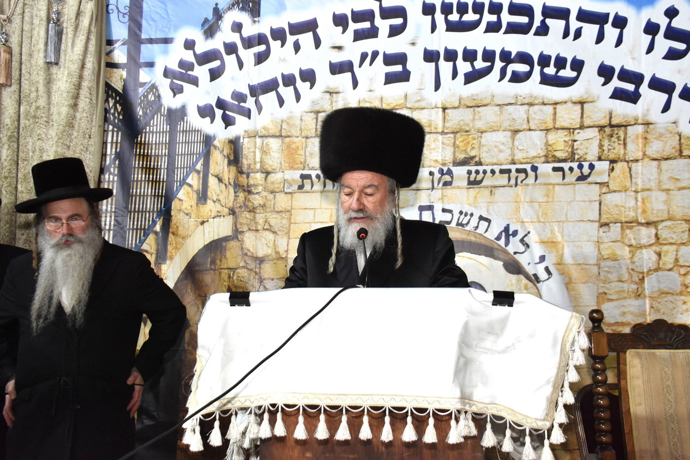 ל"ג בעומר בחצה"ק אשלג