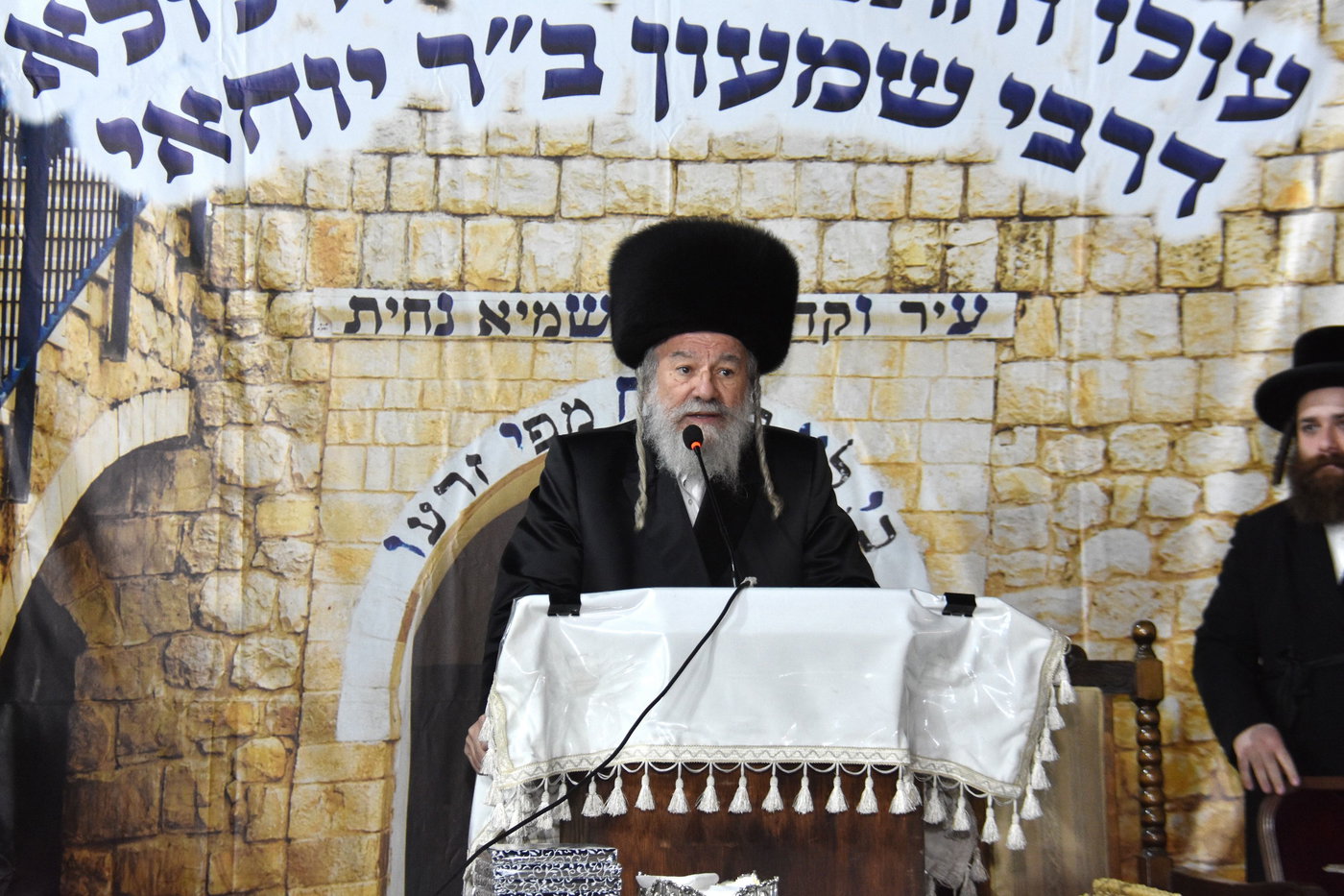 ל"ג בעומר בחצה"ק אשלג