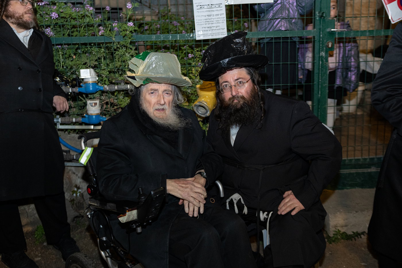 ל"ג בעומר בחצה"ק סטרופקוב