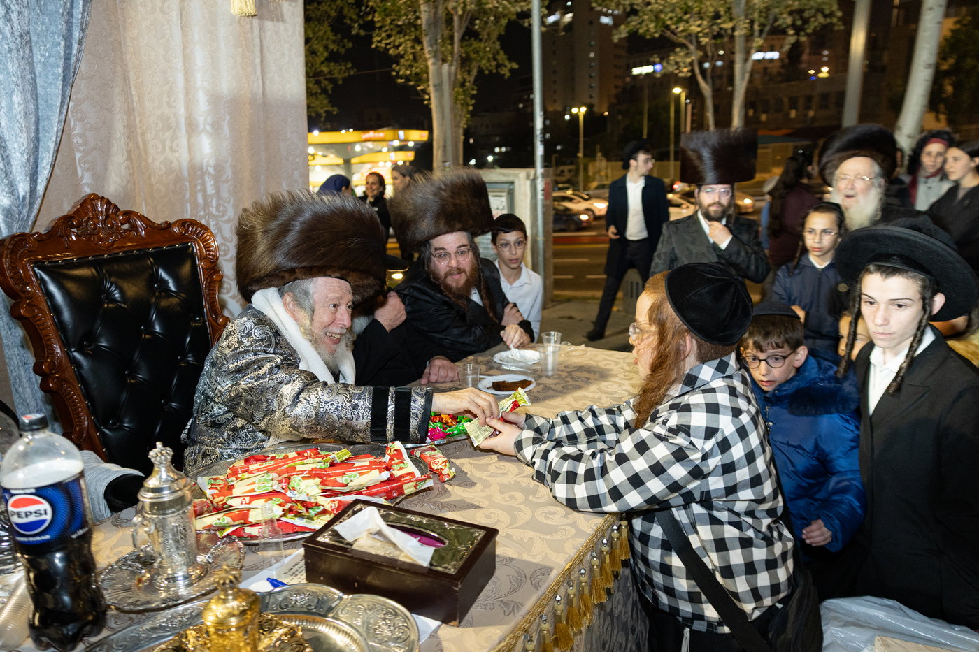 ל"ג בעומר בחצה"ק סטרופקוב