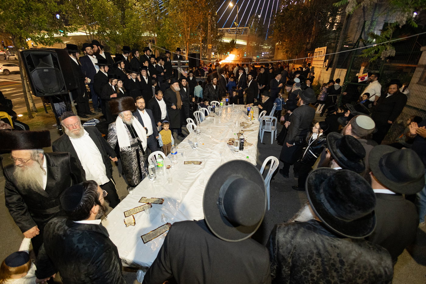 ל"ג בעומר בחצה"ק סטרופקוב