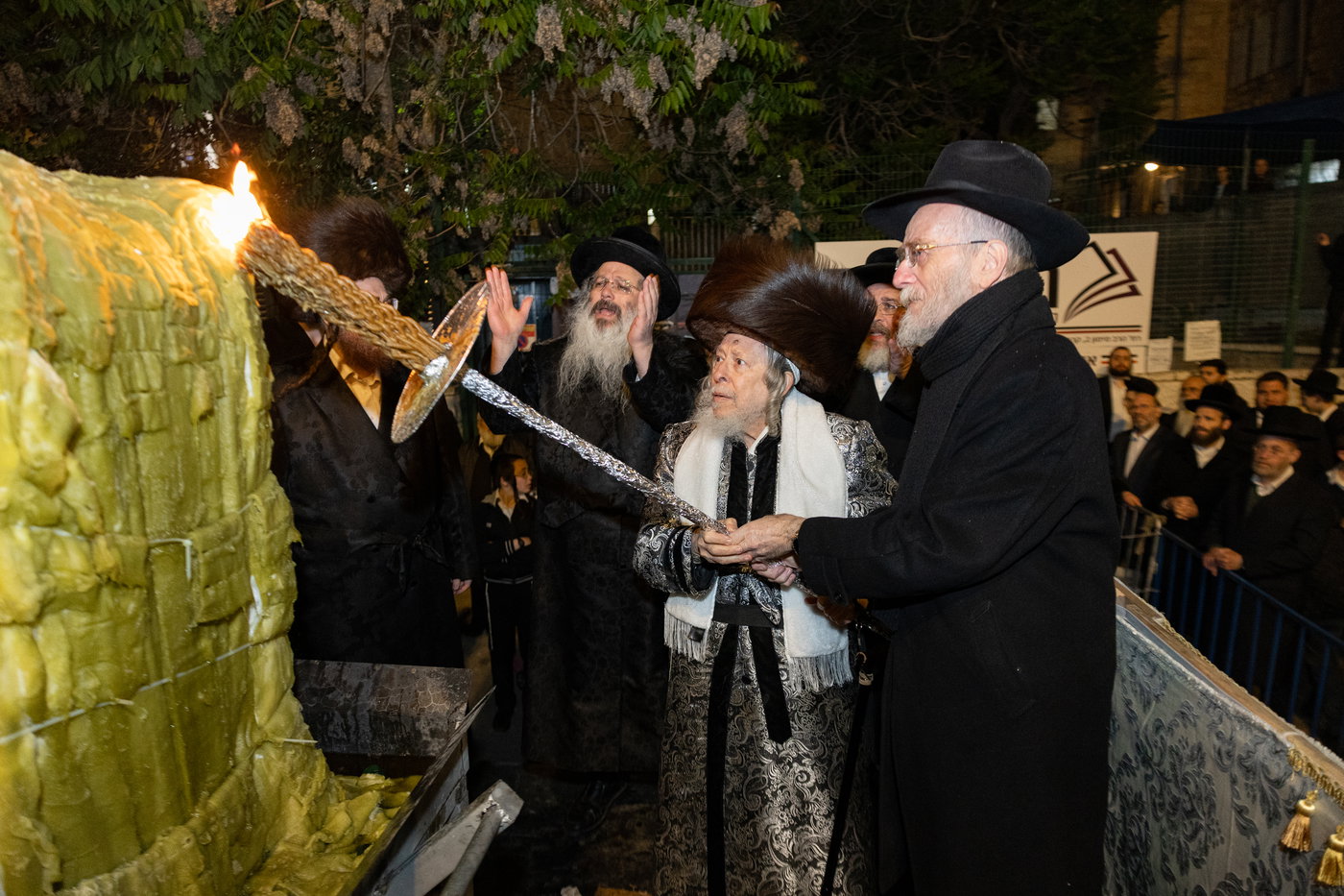 ל"ג בעומר בחצה"ק סטרופקוב
