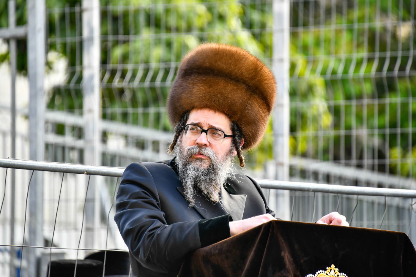 ל"ג בעומר בחצה"ק סקולען ירושלים